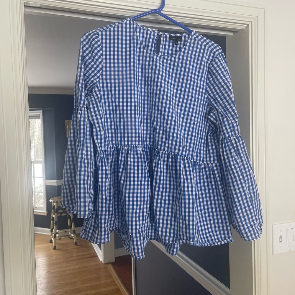 Who What Wear Blue and White gingham July 4th Blouse nwot! Large women’s nwot!